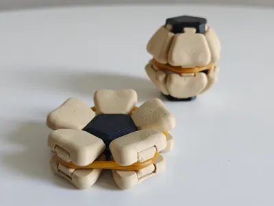 PentaJump jumping fidget clicker
